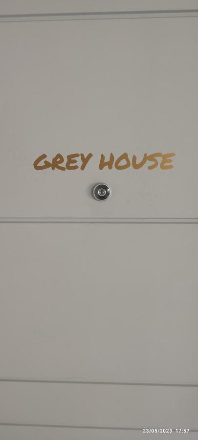 Grey House Pavia Con Box Privato Appartement Buitenkant foto